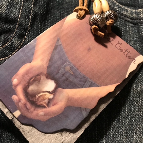 🍓2/$25🍓 Women’s denim skirt - Picture 3 of 7